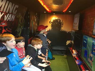 "Gaming Party Van Dublin"