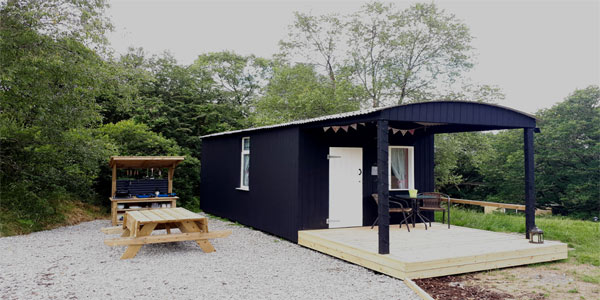 " Acorn Wood Glamping Mayo"