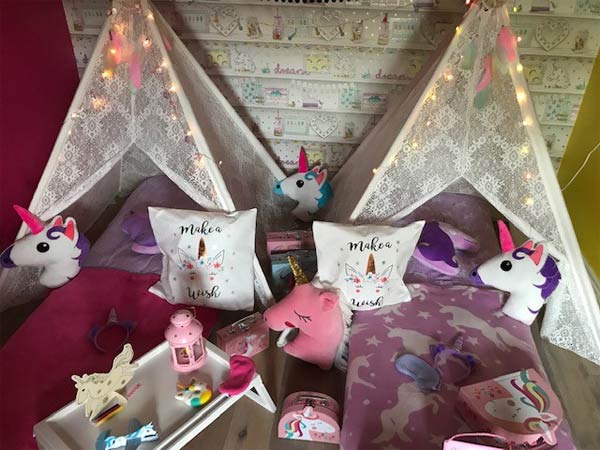 "Unicorn Dream Teepee Party"