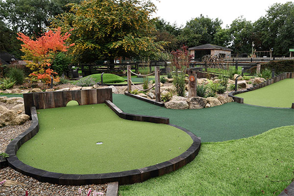 clonfert pet farm mini golf